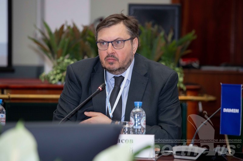 Председатель  Комитета по экологии и охране окружающей среды Ассоциации морских торговых портов Дмитрий Тарасов  
