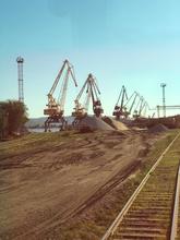 Порт Тольятти – мощный речной транспортный узел | Работа кранов в порту Тольятти